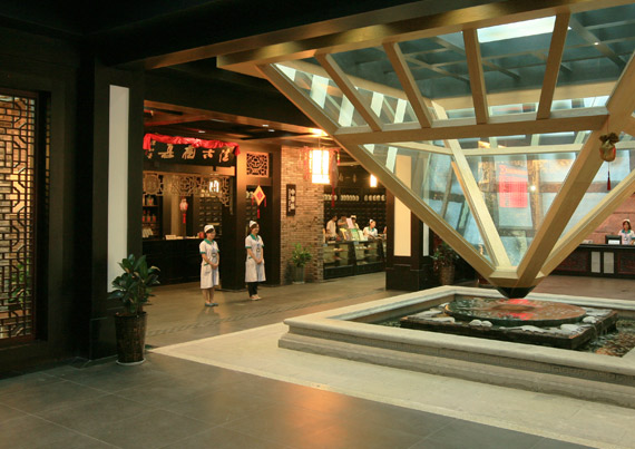 華通醫藥辦公環境